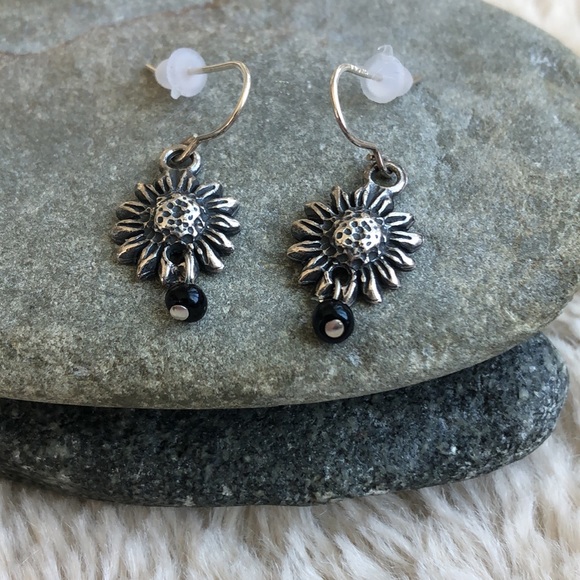 Sunflower Sterling Silver Berry Jewelry Co. Dangle Earrings - Picture 12 of 15
